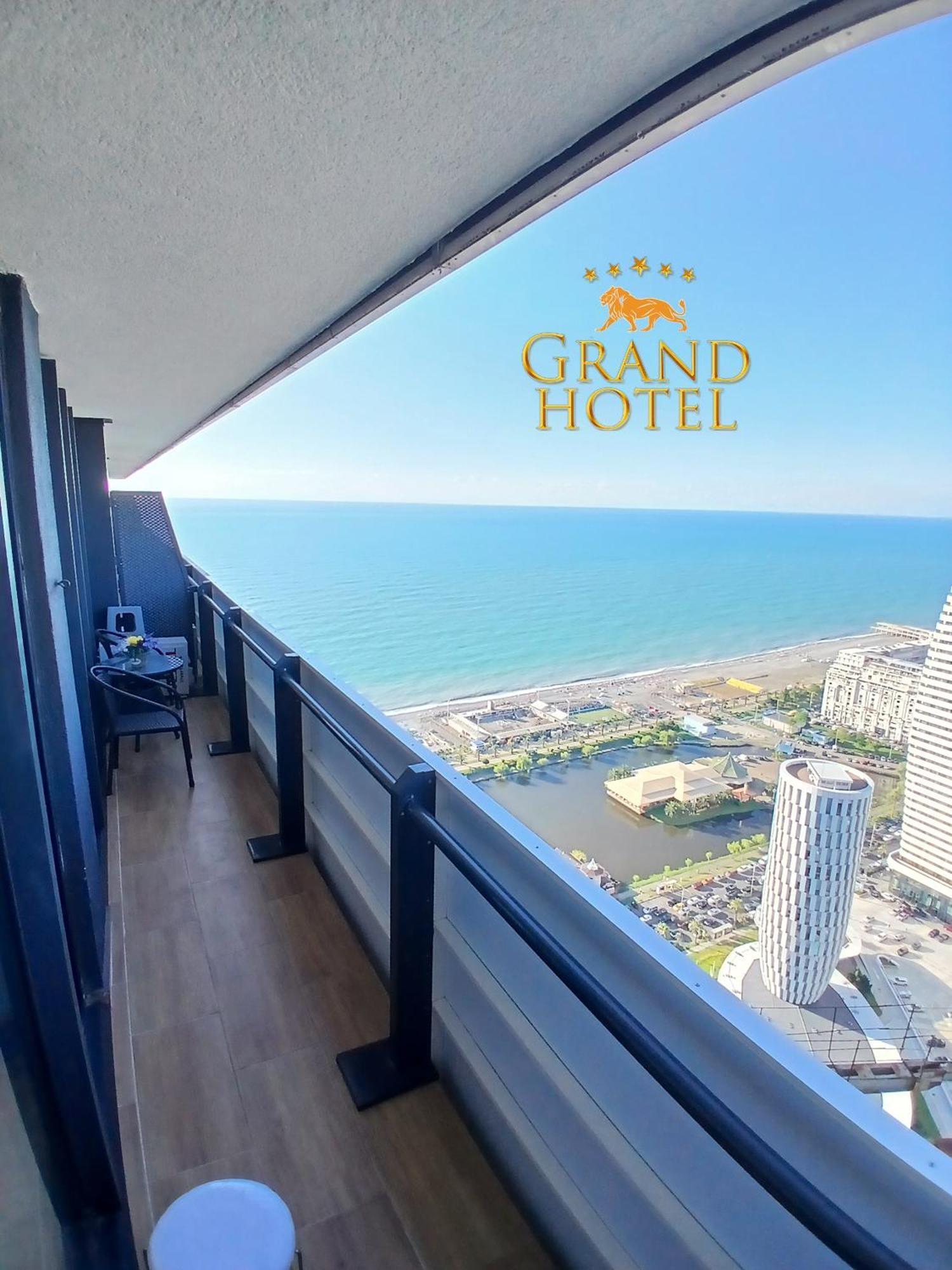 Grand Hotel ☆ Orbi City Batumi Exterior foto